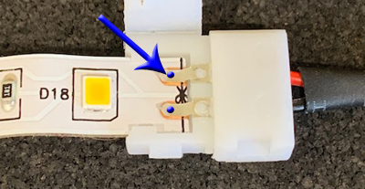 Cheap-surface-LED-strip-jointers